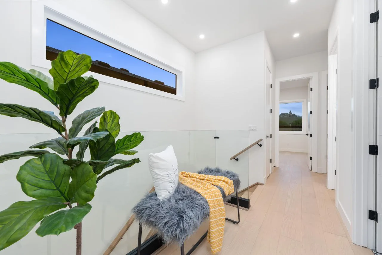 2522 4th Avenue NW — image 10